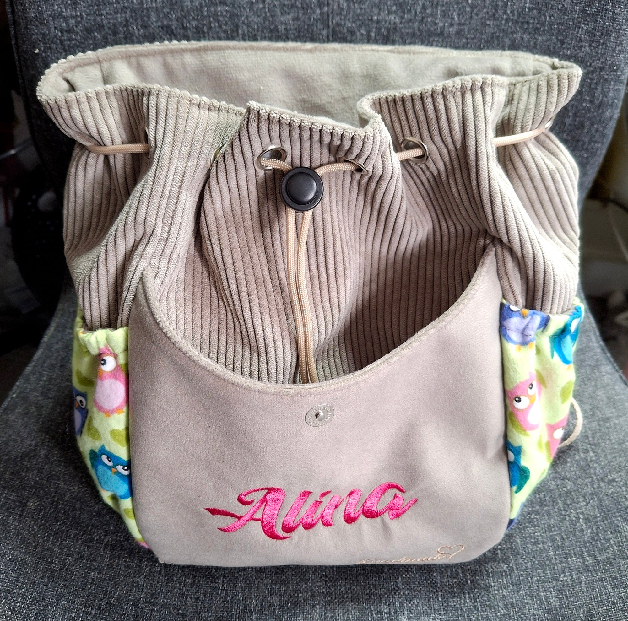 Personalisierter Kleinkind Rucksack aus Cordstoff Kindergarten children's backpack