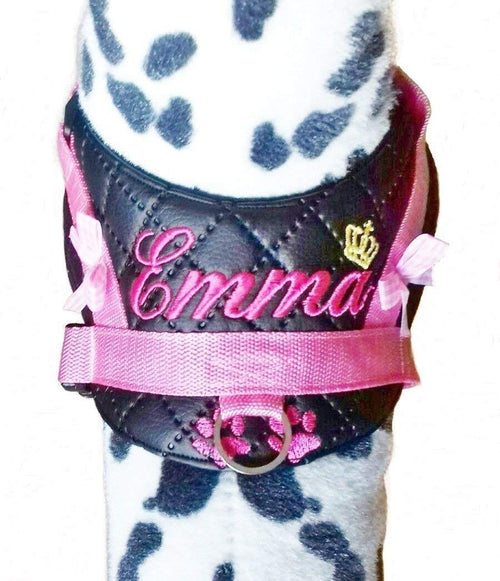Hundegeschirr Kunstleder Schwarz/Rosa mit Namen bestickt