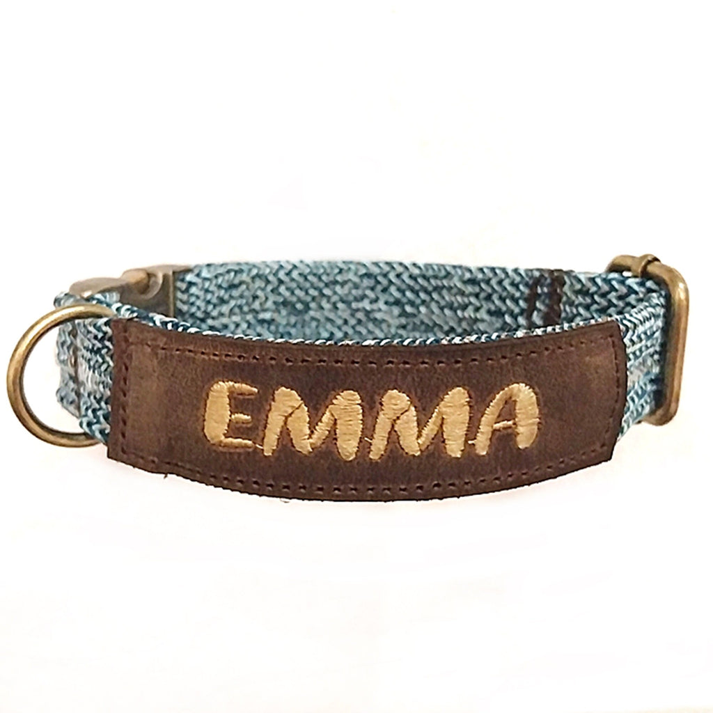 Tau Hundehalsband personalisiert, mit Echtleder, Altmessing